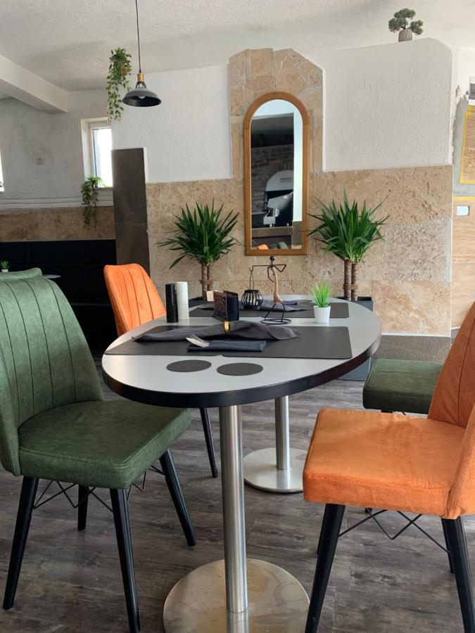 Apartmani & Restoran -S O K O- Сеница Экстерьер фото